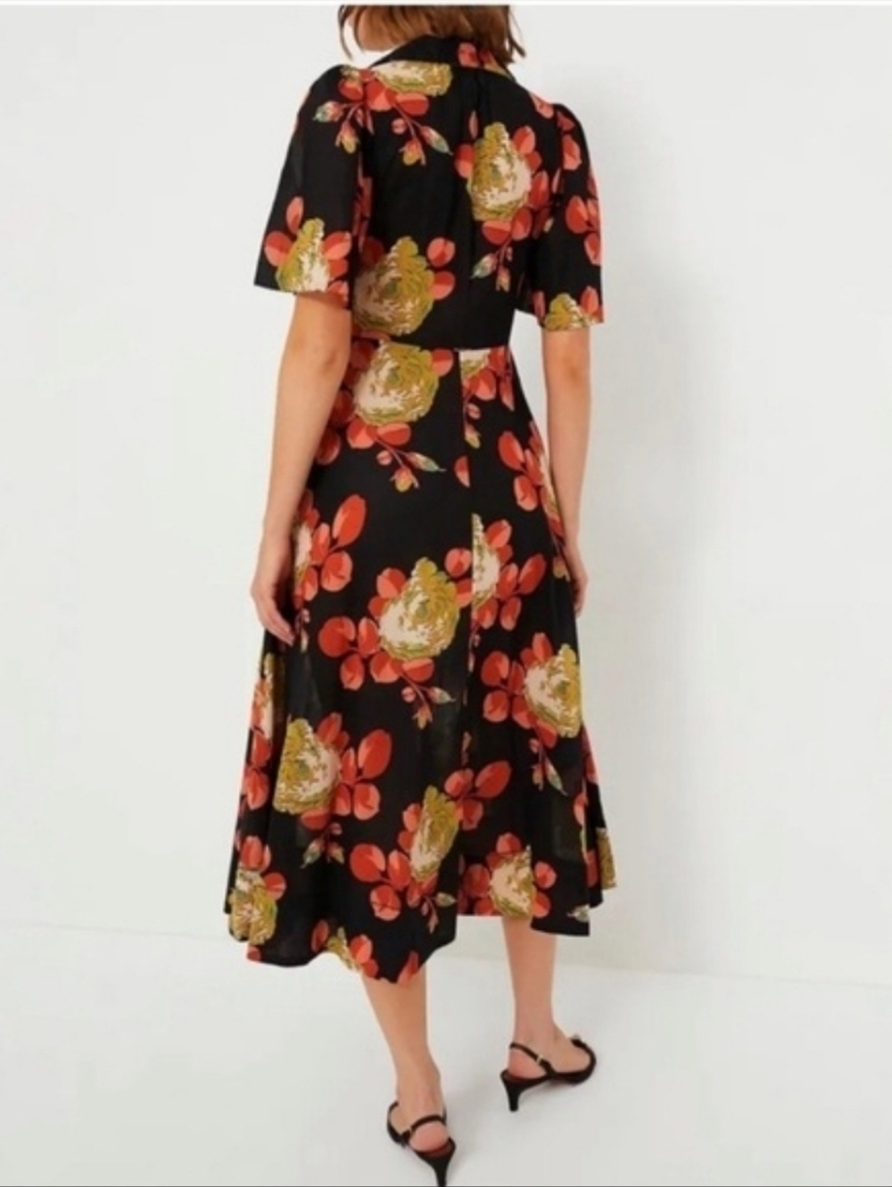 The GREAT. the Bridge dress in cabbage rose floral, 2 ( medium ) - Picture 8 of 15